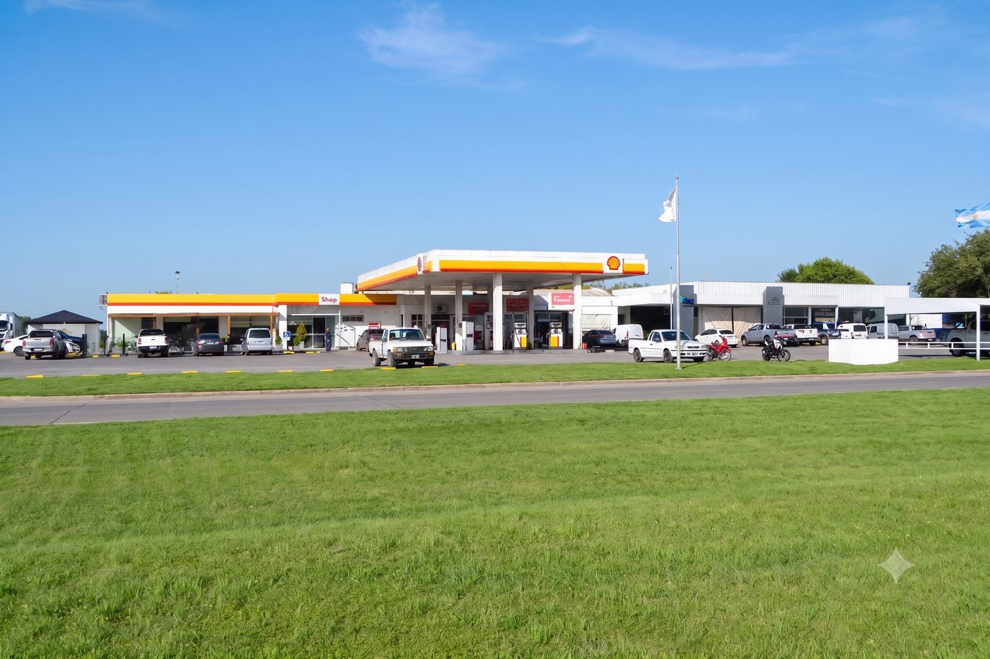 Estación Shell de Leveal en Salto, Ruta 31